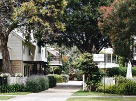 海滨天堂村公寓，位于巴旺赫兹的酒店