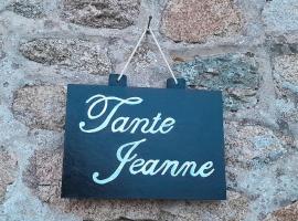 Gîte tante Jeanne，位于Réville的酒店