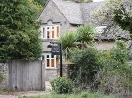 The Old Police House- Beautiful Oxfordshire Countryside Retreat- Sleeps 10