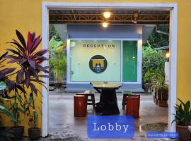 KM楼酒店，位于甲米镇的酒店