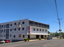 Hotel Rota 282，位于São Miguel dʼOeste的酒店