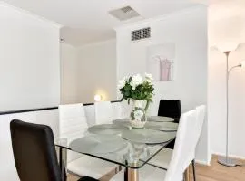 Beautiful apartment in Pyrmont