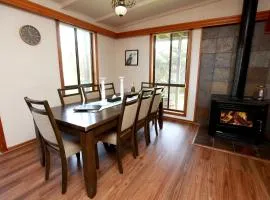 Tequila Sunset Beachfront Family Holiday Home, Bass Coast