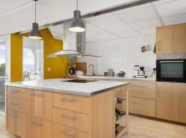 Brekstad Gjestehus AS