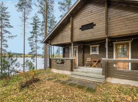 Holiday Home Mäntykumpu by Interhome，位于Petäjävesi的酒店