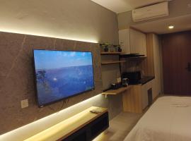 Free Shuttle Thamrin City Apartments at Nagoya with Netflix & Youtube Premium by MESA，位于名古屋的酒店