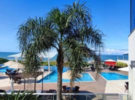 Baln Piçarras-Bally Beach Club Beira Mar，位于皮萨拉斯的酒店