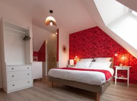 Les clés de la ferme - 4 chambres - proche La Loupe et Nogent-le-Rotrou - option SPA，位于Sablons-sur-Huisne的酒店