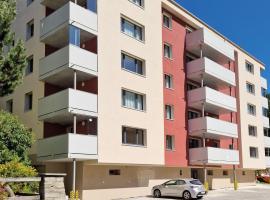 Apartments Flora - Sunflower，位于圣莫里茨的自助式住宿