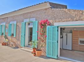 Can Torres: Your charming home in Mallorca，位于波托尔的酒店