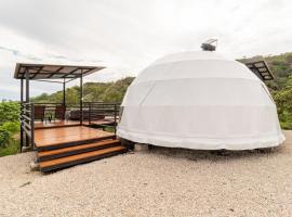 Glamping en Playa Potrero，位于波特雷罗的酒店