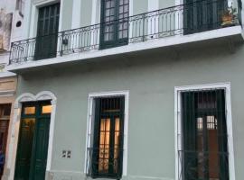 Casa en el Encantador San Telmo - 8 habitaciones，位于布宜诺斯艾利斯的酒店