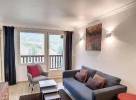 Cocon de 40m² pour 5 personnes avec 2 chambres à Les Menuires, accès direct aux pistes et balcon sud - FR-1-178-379