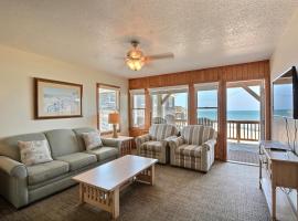 Oceanfront King Suite with Bunks 316，位于巴克斯顿的酒店