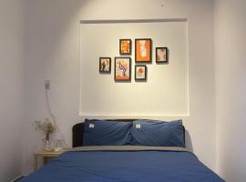 Shine Riverside Homestay