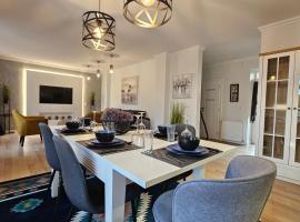 DREAMZzz 130m2 Designerwohnung mit 2 Bädern Gera，位于格拉的酒店