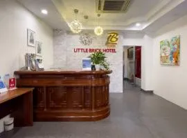 小砖西贡酒店