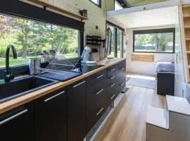 Mini maison Tiny house 6 per 3800m2 jardin Jacuzzi