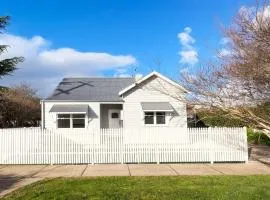 Acorn Cottage