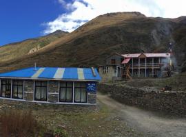 Hotel Yak Kharka，位于Manangbhot的酒店