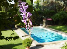 公园宫殿酒店，位于佛罗伦萨的带泳池的酒店