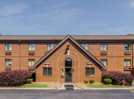Extended Stay America Select Suites - Greenville - Haywood Mall，位于格林维尔唐纳森中心机场 - GDC附近的酒店