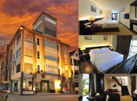 ERNES Hotel，位于北赖RMAF巴特沃斯机场 - BWH附近的酒店