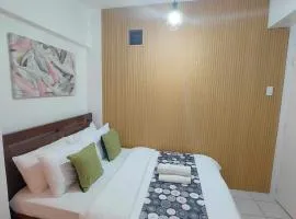 2BR Condo in Tagaytay I Lake View I Fast Wifi I Free Parking