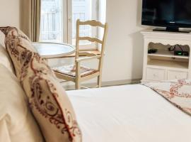 Auberge de l'Abbaye Cruis，位于Cruis的酒店