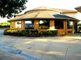 Van Buren Inn，位于Van Buren的酒店