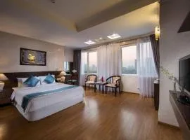 Danly Hotel - 24 Đào Tấn - by Bay Luxury
