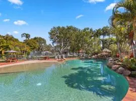 Sandy Straits Poolside Escape with Beach Access
