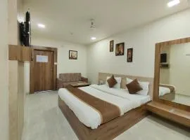 Hotel Palm Residency