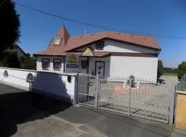 Holiday Apartman