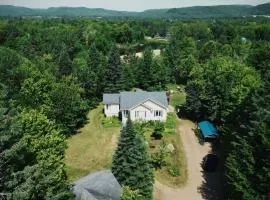 Le chalet jaune sur la Mastigouche
