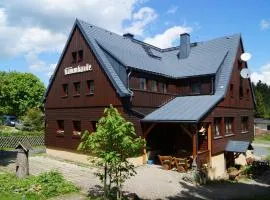 Kammbaude Neuhermsdorf