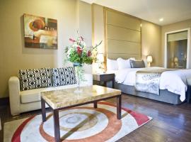 Goldberry Suites and Hotel - Mactan，位于麦克坦的酒店