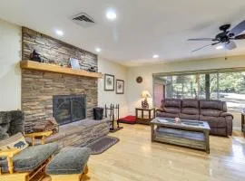 Dog-Friendly Home on Pinetop Lakes Course!