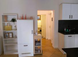 Waldwinkel，位于特罗伊赫特林根的带停车场的酒店