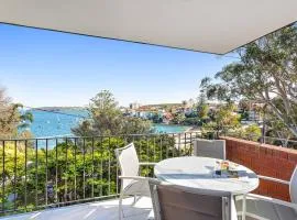 The Little Manly - Laidback Waterfront Magic