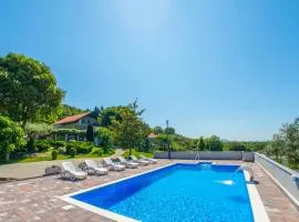 Villa Ellie