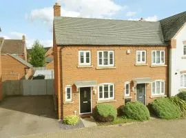 Park view house, sleeps 5 or 6 suitable for contractors and families