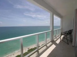 Castle Ph2 Balcony Oceanfront Condo, Beach Access, Pool, Tennis, Free Parking