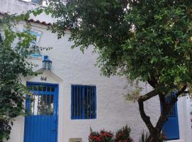 Cabaña 41, aldea Doradal Santorini Colombiano，位于特里温福港的酒店