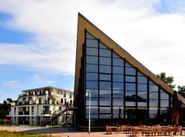 Aparthotel Ostseeperle Glowe - sch&ouml;n gestrandet，位于格洛韦的精品酒店