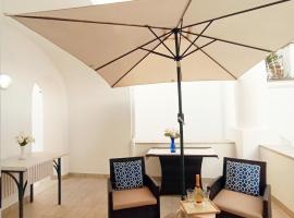 L'Archetto romantic suite in the center of Anacapri，位于阿纳卡普里的乡村别墅