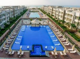 SeaVille Beach Hotel by Elite Hotels & Resorts，位于艾因苏赫纳的酒店