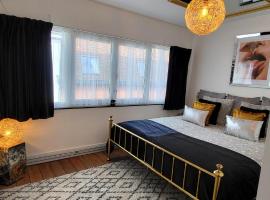 DS39 - A Sexy & Stylish 2 bedroom Apartment with Private Terrace in the centre of Hasselt，位于哈瑟尔特的公寓