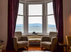 Fircliff - The House On Bute，位于Port Bannatyne的酒店