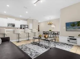 4 Bedrooms 3 Bathrooms Paradise Palms 2951 Bp